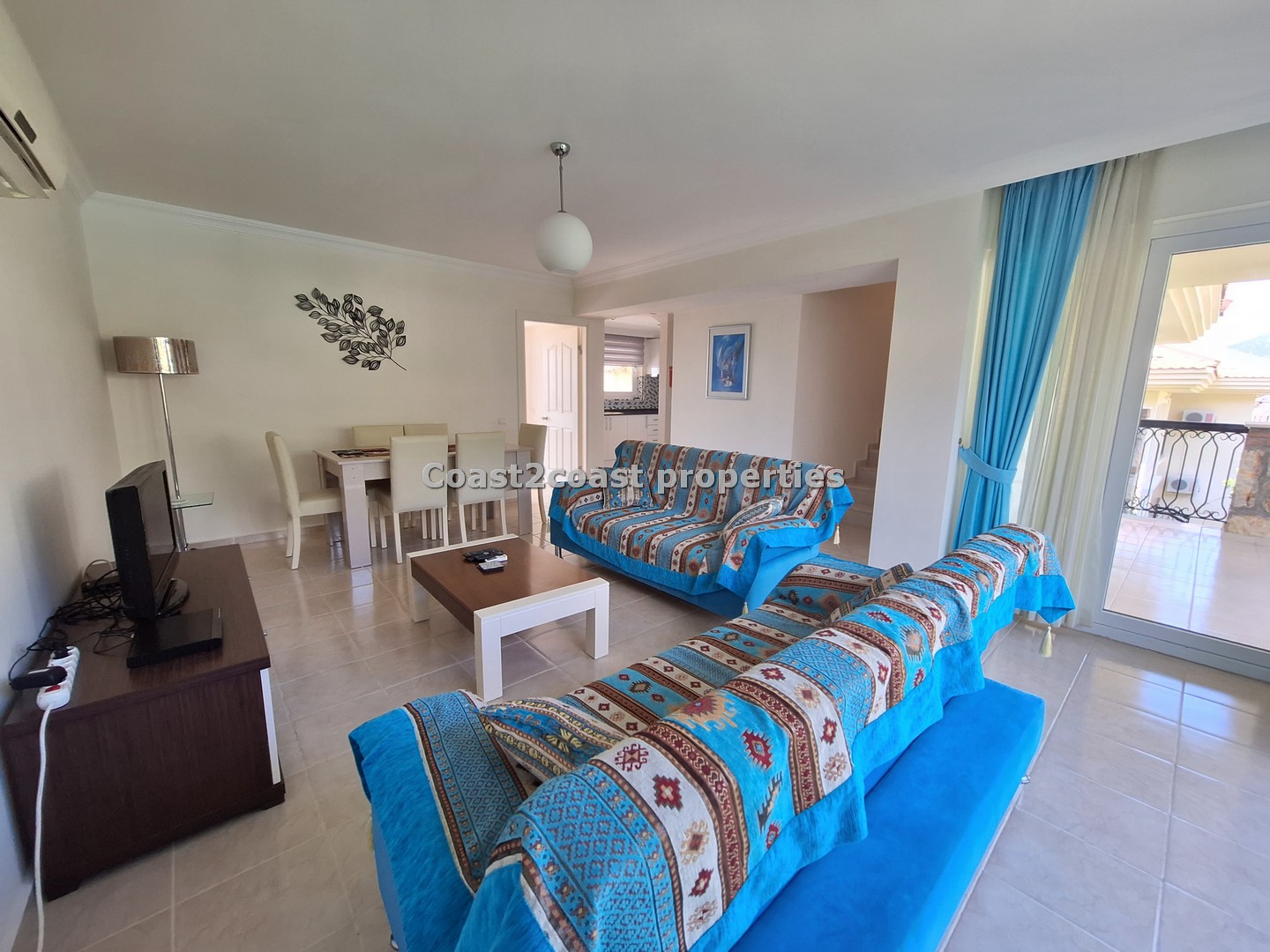 apartment for sale in Ovacik lounge area