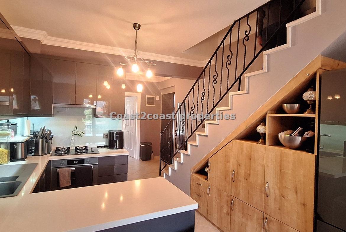 Oasis platinum Apart for sale