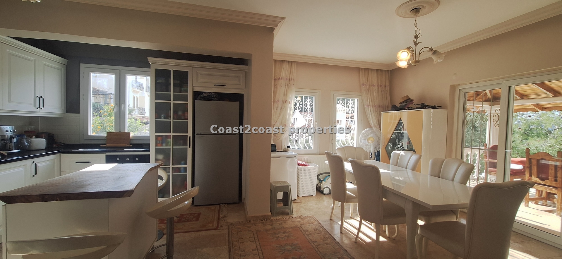 Forest villa for sale in uzumlu kitchen