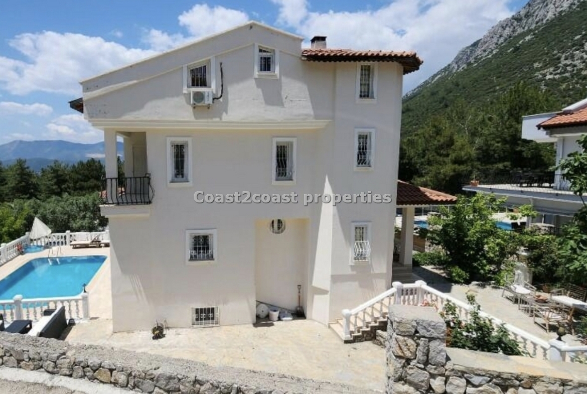villa for sale in uzumlu